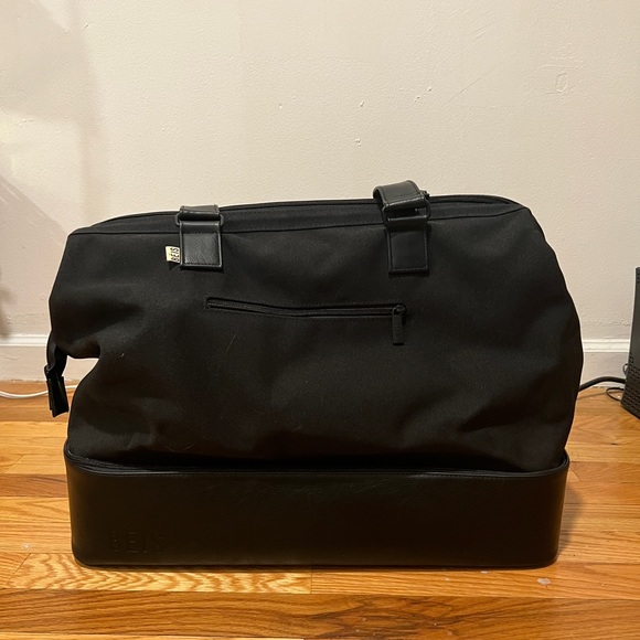 BEIS Bags Beis Black Weekender Bag Poshmark